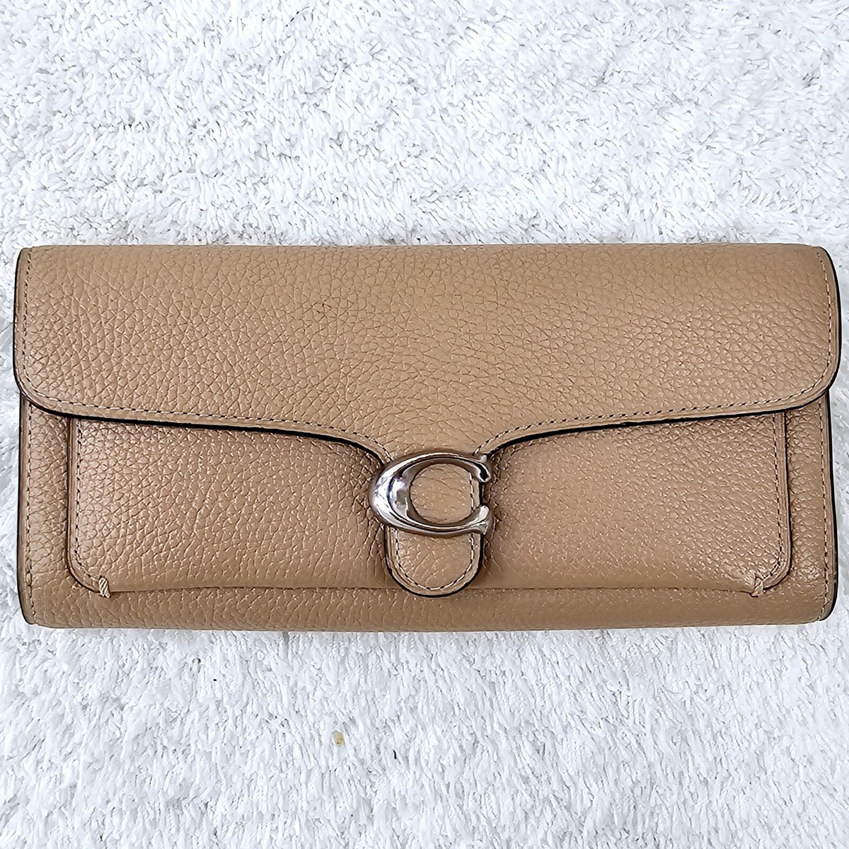 COACH 93983 Tabby Stone Pebble Leather Long Tri-Fold Wallet | eBay