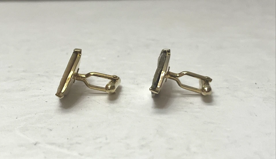 Juego de 2 gemelos Swank Mid Century abulón ovalados tono dorado accesorios Foto 2 de 4