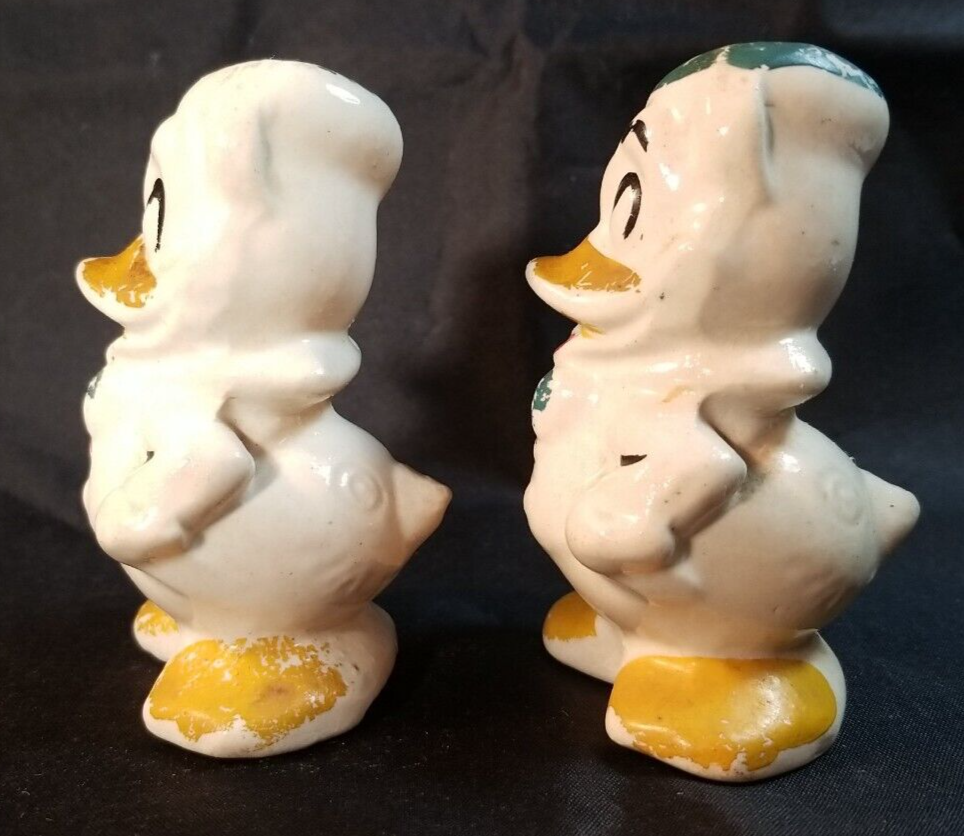 Vintage 1940's Walt Disney Ceramic Donald Duck Open Beak Salt