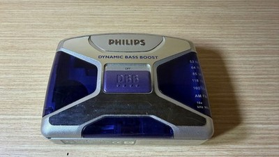 INFO LESEN - Philips Dynamic Bass Boost Walkman Kassettenspieler Modell AQ6595