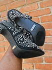 Lauren Lorraine Black Rhinestone Embellished Pointed-Toe Stiletto Pumps 7.5 — photo 2