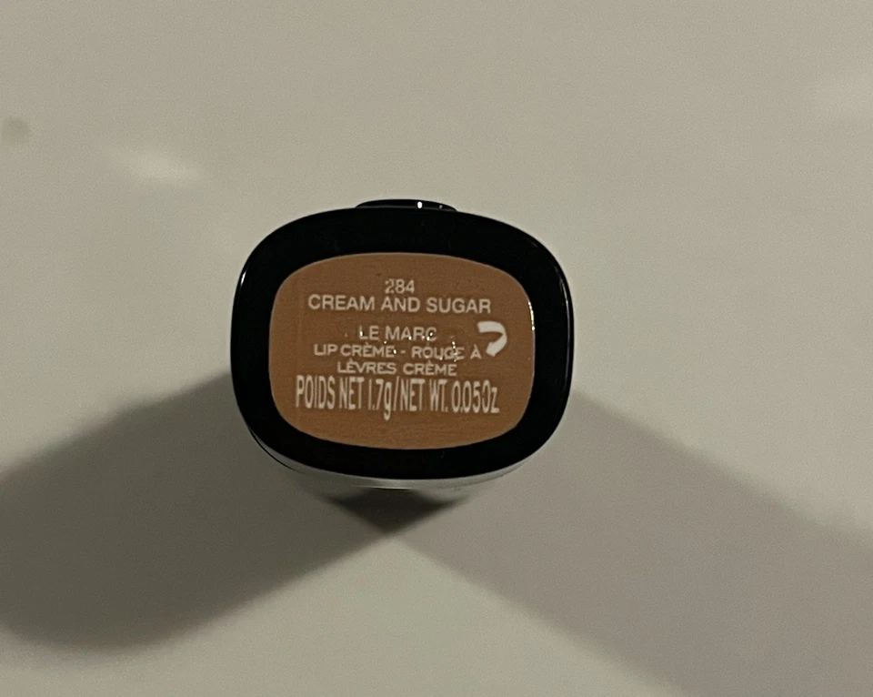 NEW Marc Jacobs Cosmetic Bag Pouch Zipper Tan W/Lip crayon, lip stick, lip gloss - Image 4 of 4