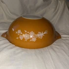 Vintage Pyrex Butterfly Gold #444 Cinderella Mixing Bowl 4 Qt.