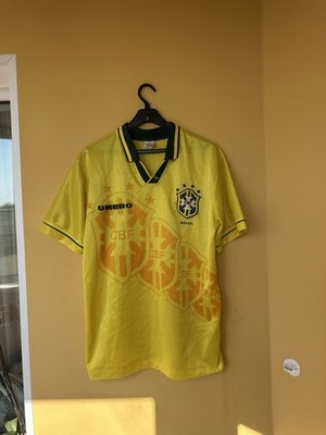 UMBRO ブラジル代表 イエローシャツ　サイズ不明 BRAZIL 1994 1995 1996 Home Football Shirt Soccer Jersey Umbro Sz M