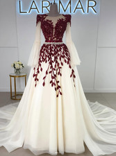 Vintage Light Champagne Wedding Dresses with Burgundy Lace Appliques Dress