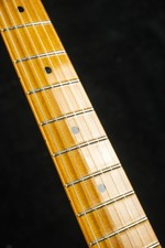 Fender MIM 50's Stratocaster / Dakota Red / Kinman HX Noiseless Pickups