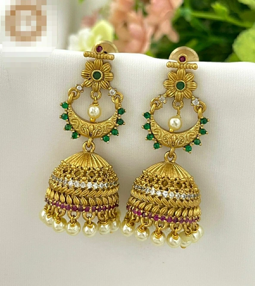 Pendientes largos Jhumka Jhumki tradicionales indios de Bollywood dorados circonita cúbica oxidados Foto 4 de 4