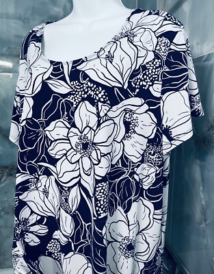 Slinky Brand Sz 2X Beautiful Soft Blue Floral SS Blouse 