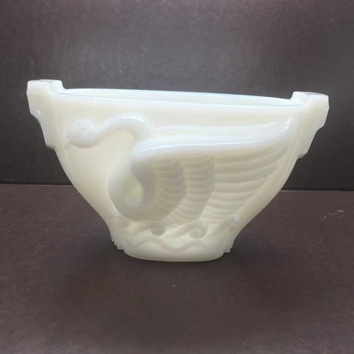 Vintage MacBeth-Evans Monax White Milk Glass Art Deco Swan Bowl Vase Uranium