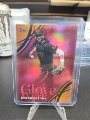Topps 2026 Series 2 Glove Work Elly De La Cruz Gold Foil 14/50 #GW-65