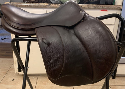 Voltaire Palm Beach Forward Flap PRO Panel English Horse Saddle Brown 17.5