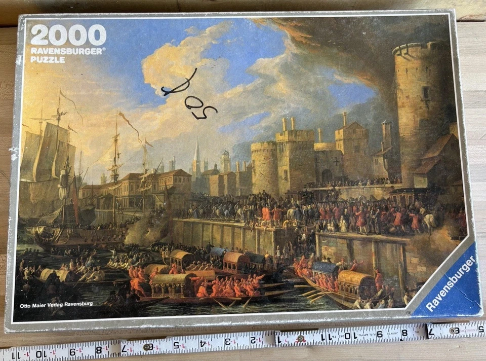 Very Rare Ravensburger 2000 Piece Puzzle Reception Venetian Ambassador complete  - Image 2 of 4