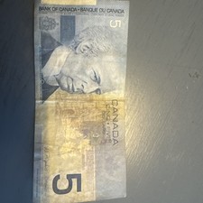 1 bill 2002 CANADA 5 Five Dollar Legal Tender Banknote Canadian Money Ice Hockey