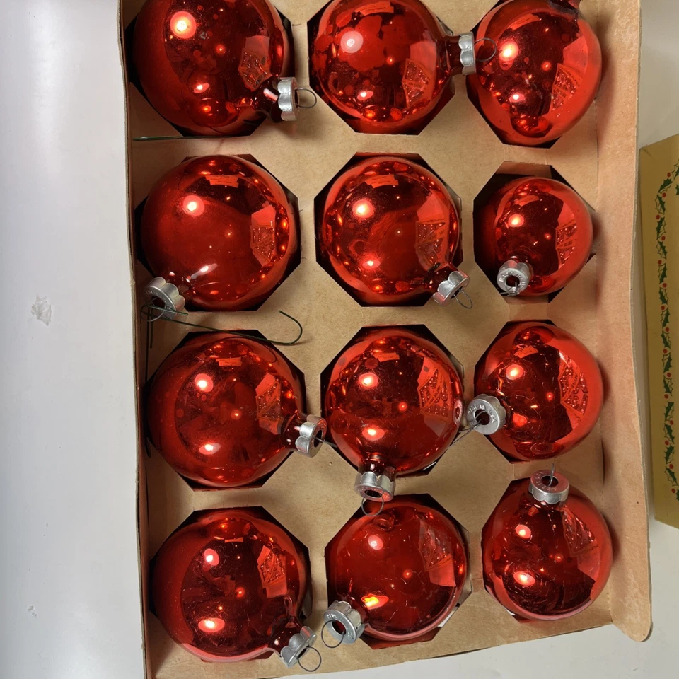 玻璃圣诞树装饰品 2 盒(共 27 盒)复古 MCM 红色和银色 — 第 4/4 张图片