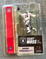NOS MIP 2005 MCFARLANE'S NFL RANDY MOSS RAIDERS MINI FIGURINE 2ND EDITION