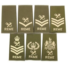 REME GREEN ARTICIFIER PCS RANK SLIDES NEW IN PAIRS LATEST ISSUE - PAIR