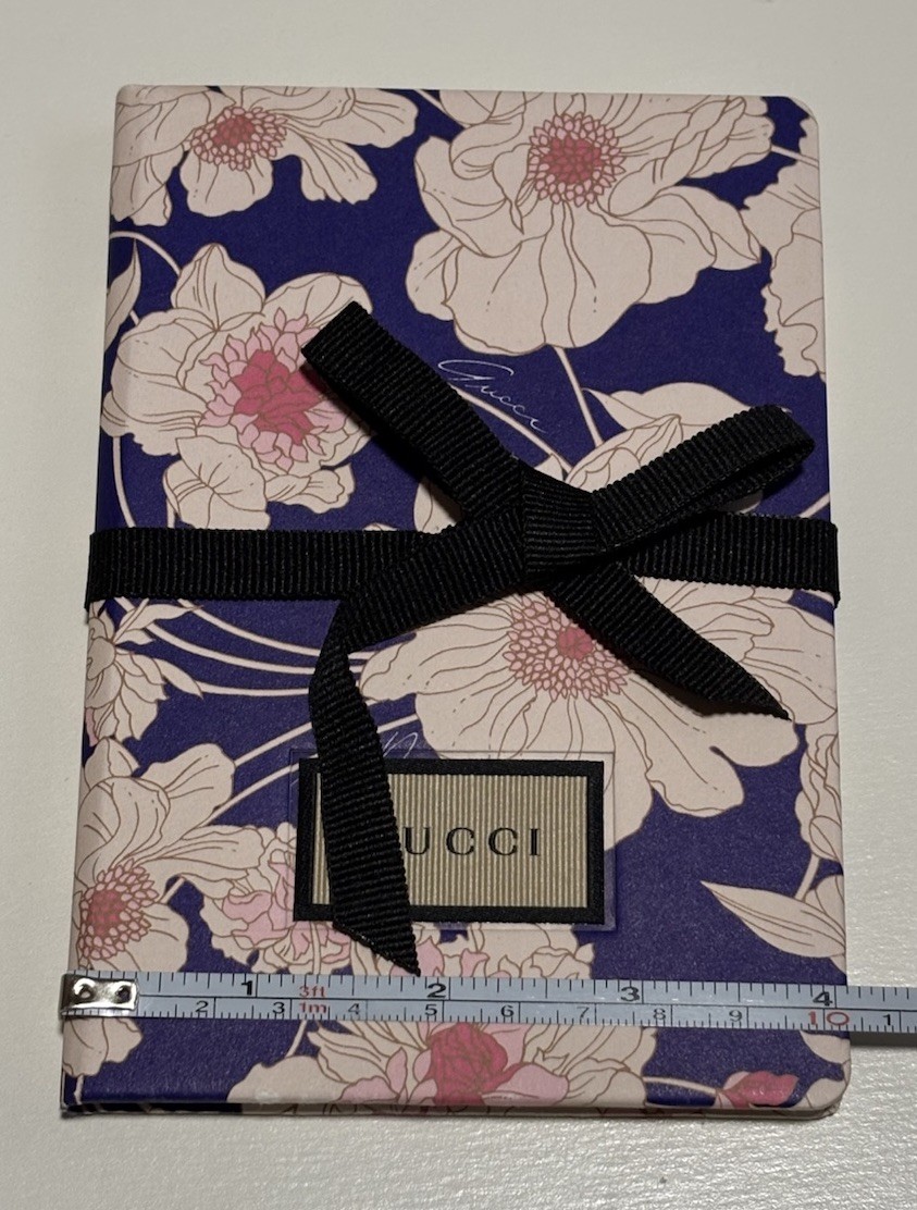 GUCCI Novelty Notebook Set of 2 Opening Commemorative and A gift