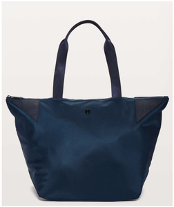 lululemon acute tote