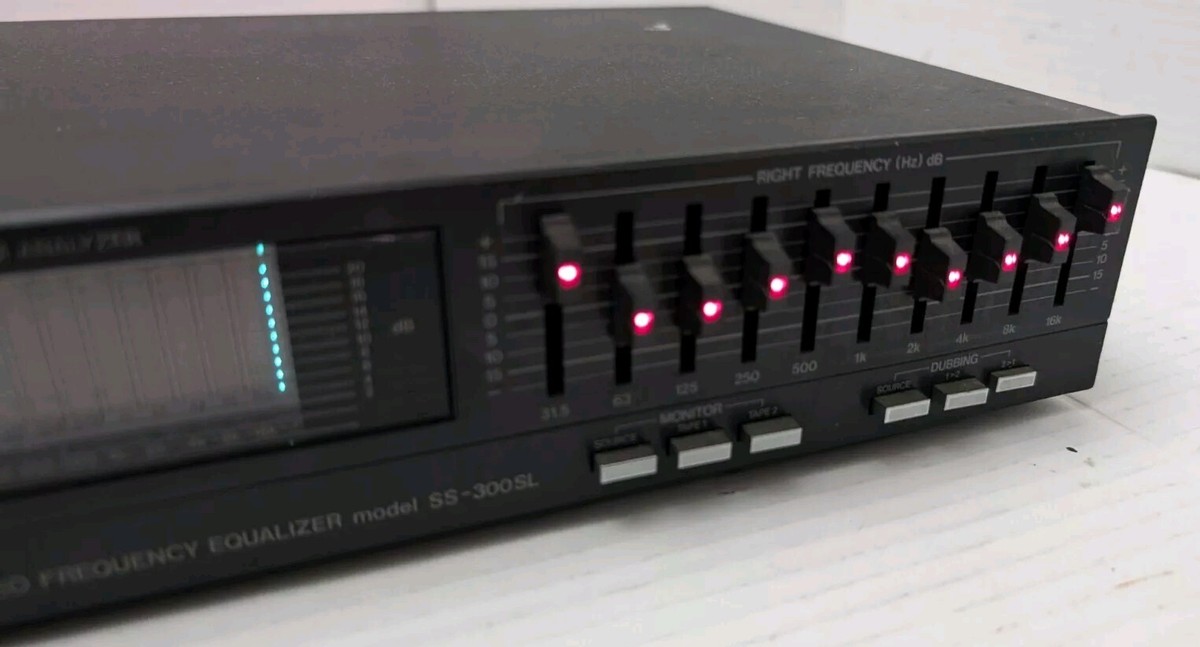 ADC SS-300SL グラフィックイコライザー - エーディーシー メルカリ