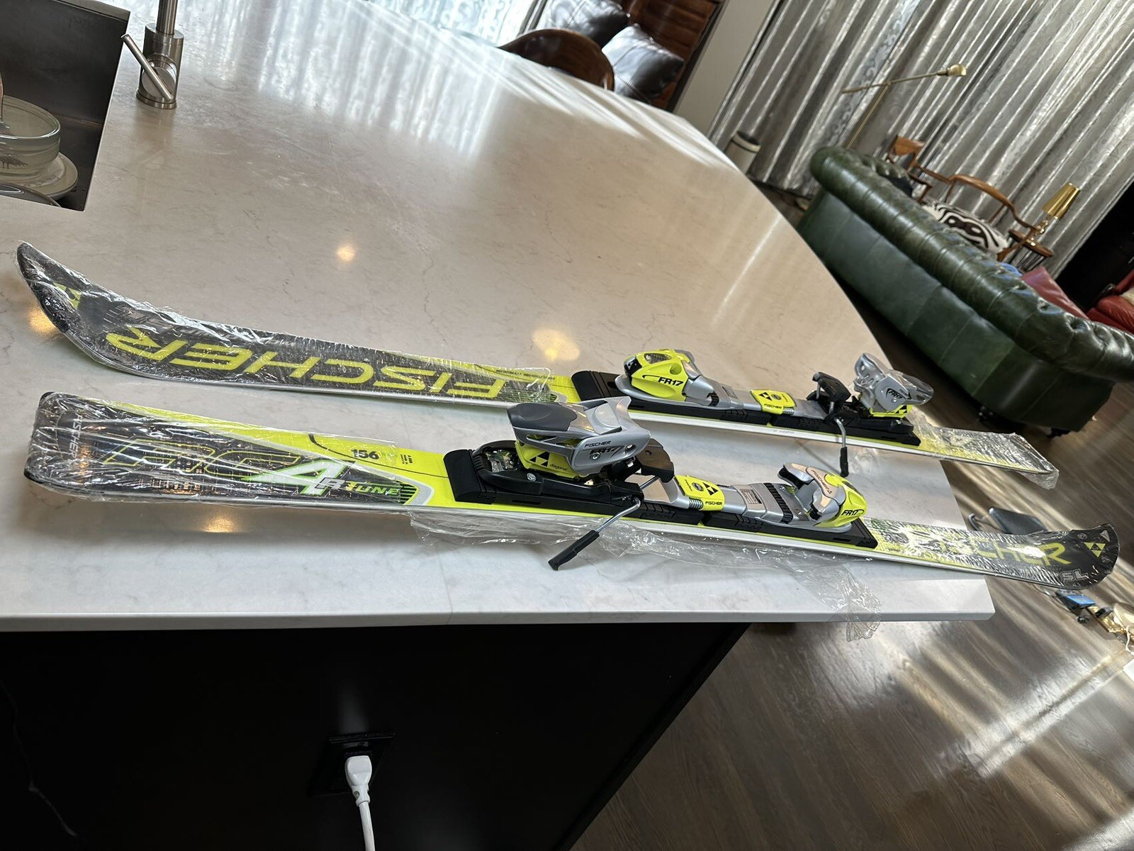 BrandNew Olympic Fisher Skiboards, Snowblades with Ski Bindings,RC4 eBay