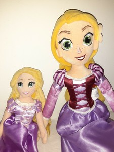 muñecas rapunzel disney