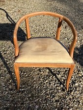 POLTRONCINA DEGLI ANNI 40 IN LEGN0 DI FAGGIO