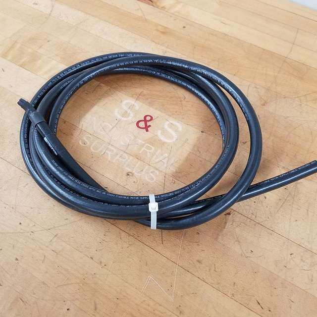 Belden 29500 Flexible VFD Cable 16 AWG 3 Conductor 1000v CSA 250 Feet