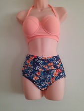 BNWOT - WOMENS PEACH/BLUE PATTERNED BIKINI - SIZE S