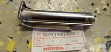 Honda VF700 VF1100 VT500 VT1100 1984-1986 Footrest Peg Right 50711-MB1-000