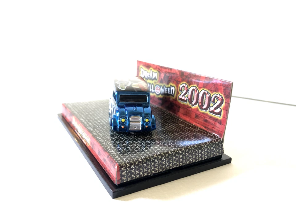 Hot Wheels Dairy Delivery 2002 Dream Halloween Charity -Milk Truck Exclusive - Image 2 of 4