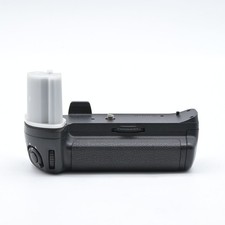 Nikon MB-40 Multi Power Battery Pack Grip Used Good Condition