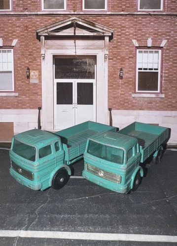 Lot Of 2 Matchbox Lesney Made In England Mercedes Truck #1 (No Trailer) 1:64 D C