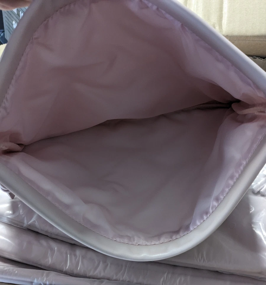 ROSE INC, ОГРАНИЧЕННЫЙ ВЫПУСК, РОЗОВЫЙ ДЫМ ~ фирменная веганская кожаная косметичка - Изображение 4 из 4