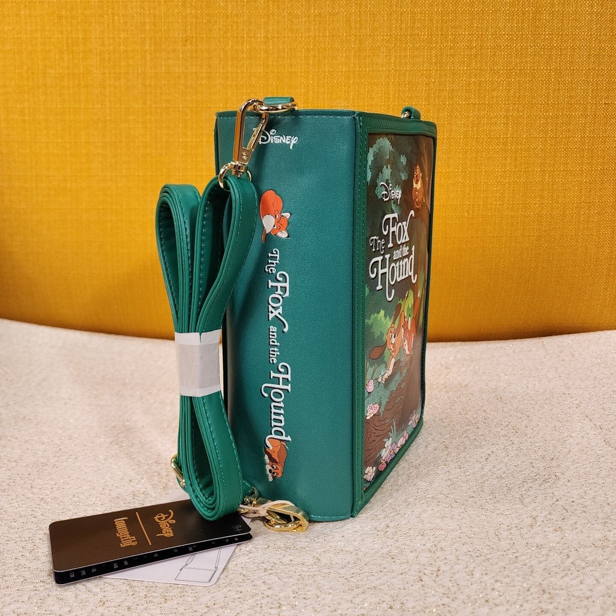 Loungefly Disney Fox and The Hound Classic Story Book  display picture 2