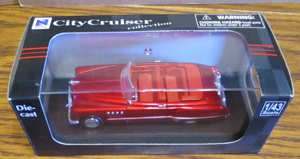 Coche convertible Buick Roadmaster 1949 rojo juguete 1:43 nuevo Ray City Cruiser fundido a presión Foto 2 de 4