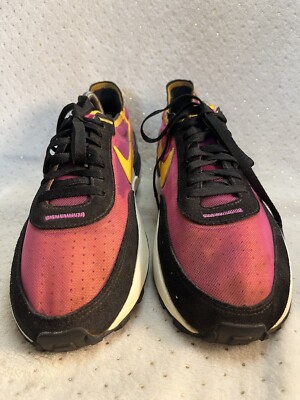 Nike Waffle One Active Fuchsia University Gold Black Men display picture 1