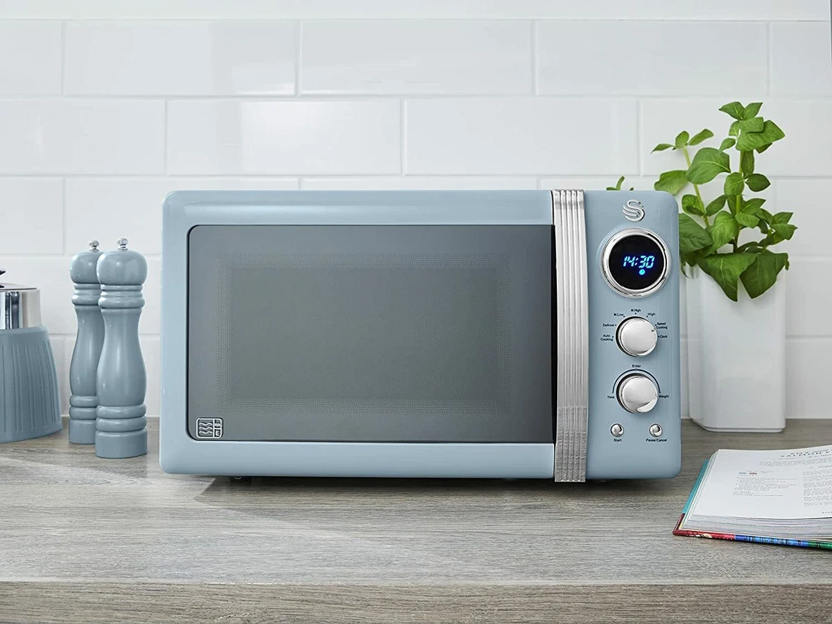 Swan retro blue microwave deals