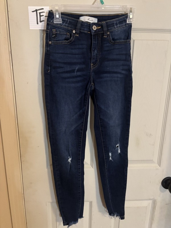 KanCan Women's Dark Wash Blue Denim Distressed Skinny Jeans Mid Rise 0/23