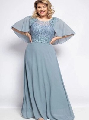 Blaugraues zeremonielles Kleid aus Chiffon und Spitze mit Umhang auf der Rückseite