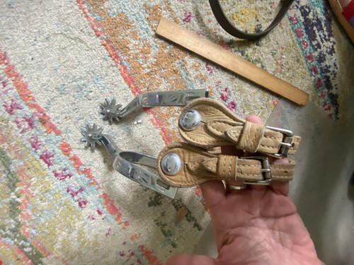 Rodeo Kelly stamped spurs ready to use vintage straps SHIPPED FREE