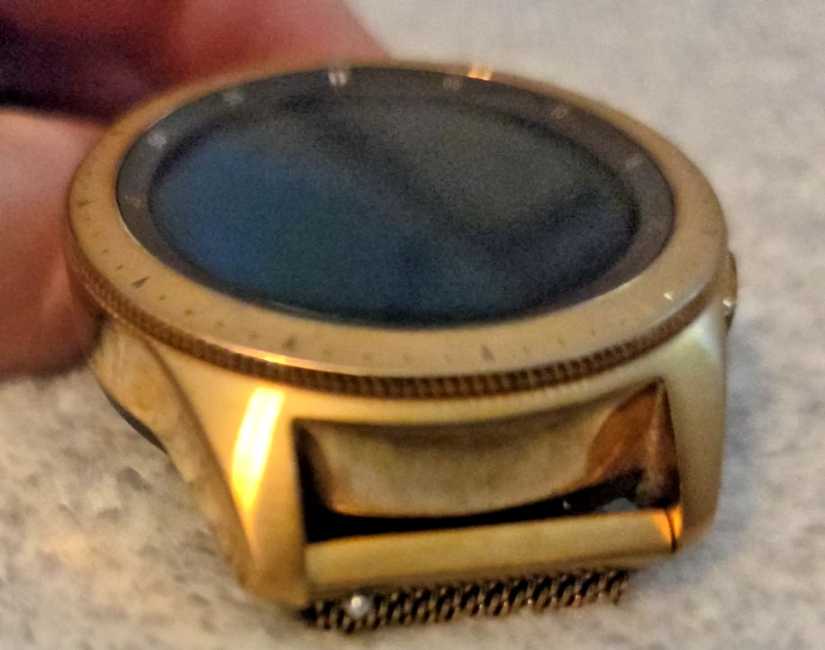 Samsung Galaxy Smartwatch 42mm Rose Gold Band Bezel  - Image 4 of 4