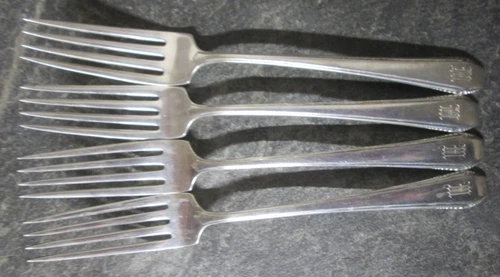 Towle Cascade Lot Of 4 Forks Sterling 186.8 Grams 925 Scrap Or Use Monogrammed