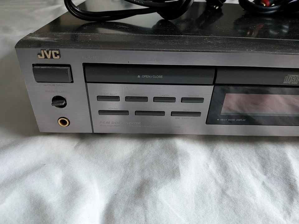 Reproductor de CD disco compacto JVC XL-V141 vintage de un solo disco. Probado, funciona muy bien. Foto 2 de 4