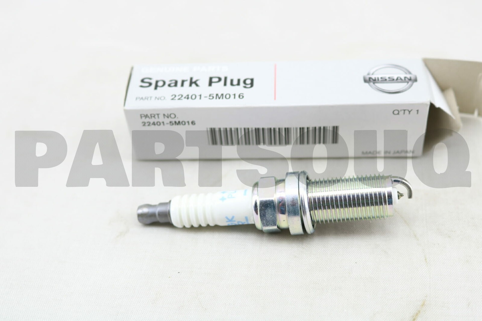 224015M016 Genuine Nissan PLUG-SPARK 22401-5M016