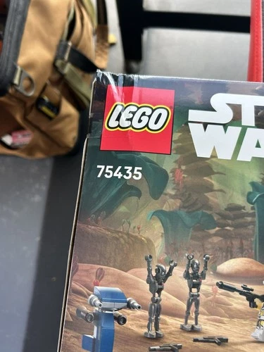 LEGO Star Wars 75435 Battle of Felucia Separatist MTT  976 PCS New