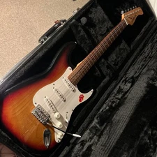 Fernandes FERNANDES Stratocaster