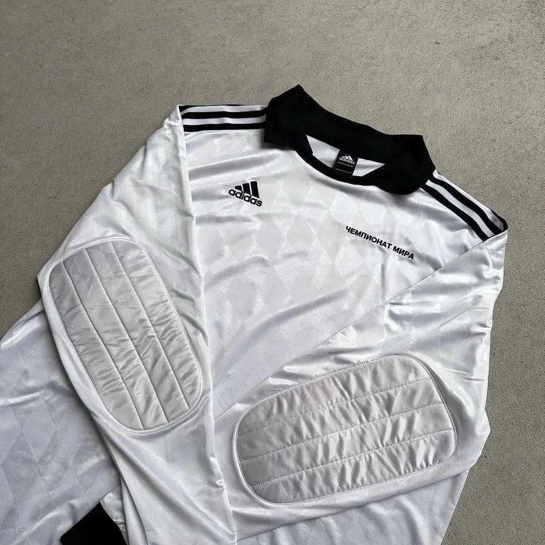 Gosha Rubchinskiy Men XL Gosha Rubchinskiy/Adidas Football Gosha Rubchinskiy Men XL Gosha Rubchinskiy/Adidas Football