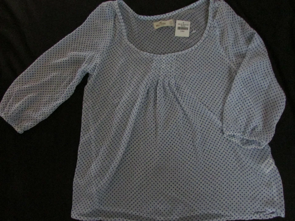 HOLLISTER California White Blue Polka Dot Chiffon Crop Blouse Top XS NWT - Image 2 of 4