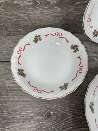 Set of 4 Walbrzych Poland Christmas Holiday Ribbons & Holly Porcelain Bowl 8.25” - Picture 6 of 19