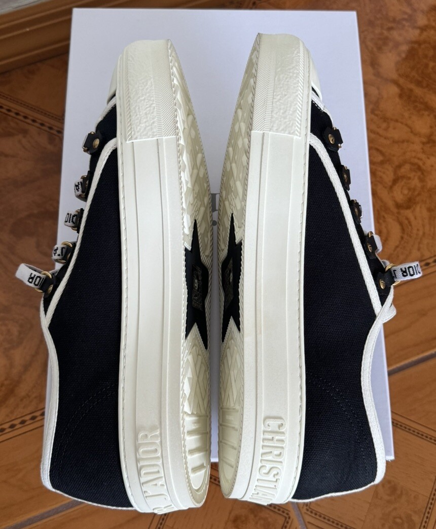DIOR Navy Blue Walk'n'Dior Sneakers. Size 39.5. Brand New DIOR Navy Blue Walk'n'Dior Sneakers. Size 39.5. Brand New